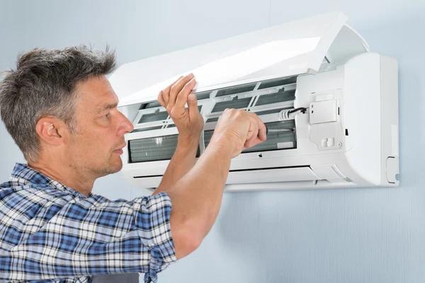 AC Repair Warning Signs You Shouldn’t Ignore in Elgin