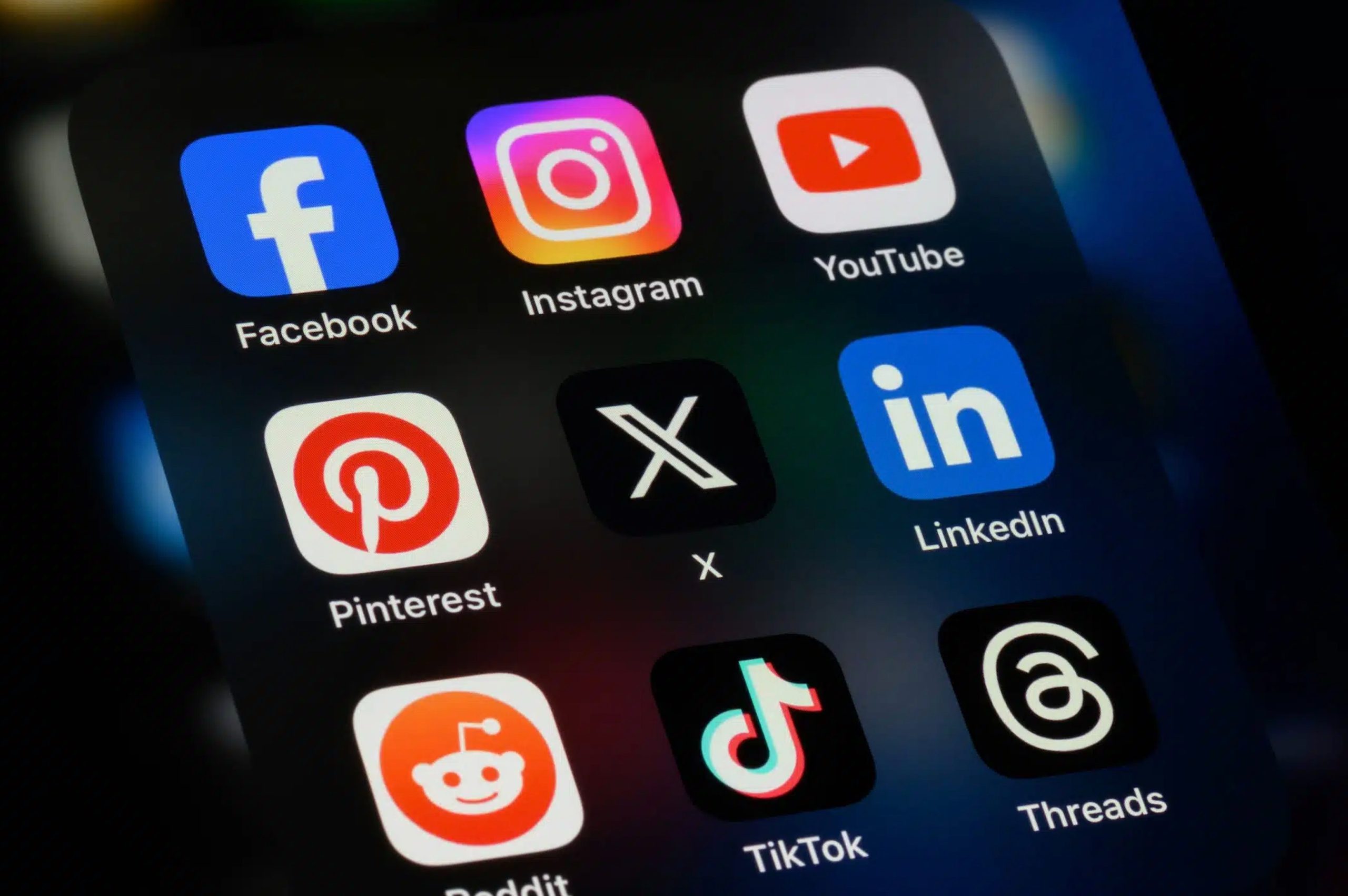 Understanding Package Options and Service Value With SMM World pricing